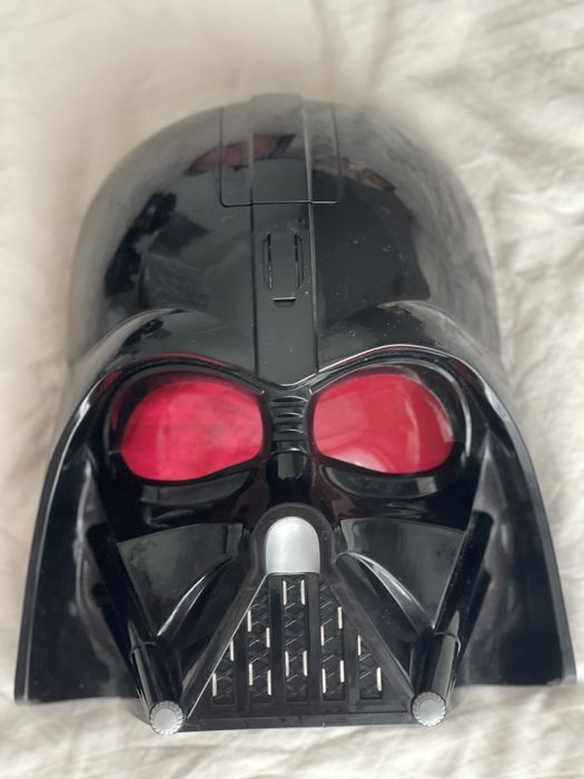 Masca cu sunete Darth Vader Star Wars