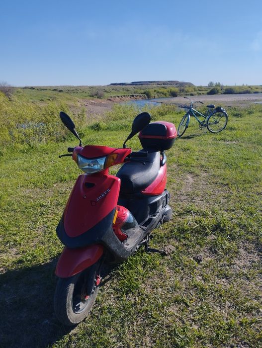 Скутер 125 кубов