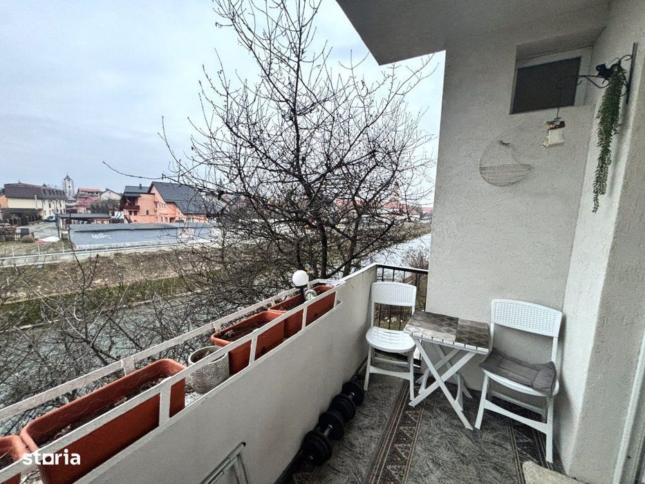 Apartament 3 camere decomandat – zonă centrală, Str. Minerilor — fotografia 1