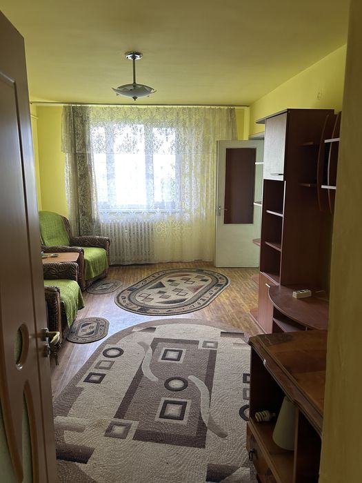 Apartament cu 4 camere Bulevardul Carol I