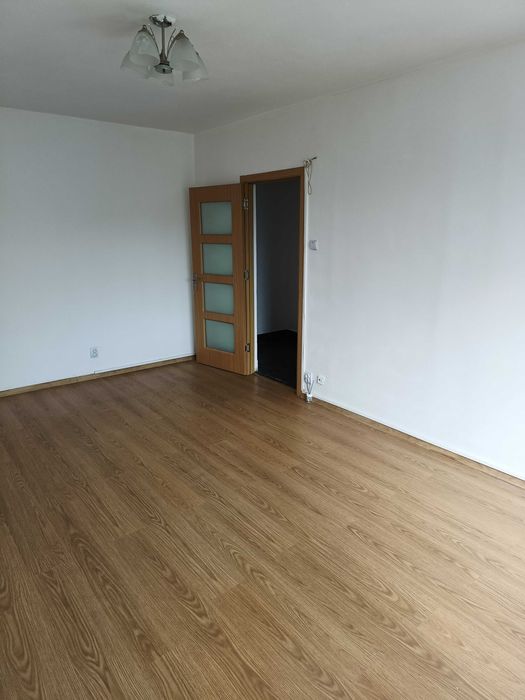 Vand garsonieră piata Delfinului, cf 1, et 9/10,  str Dobrina