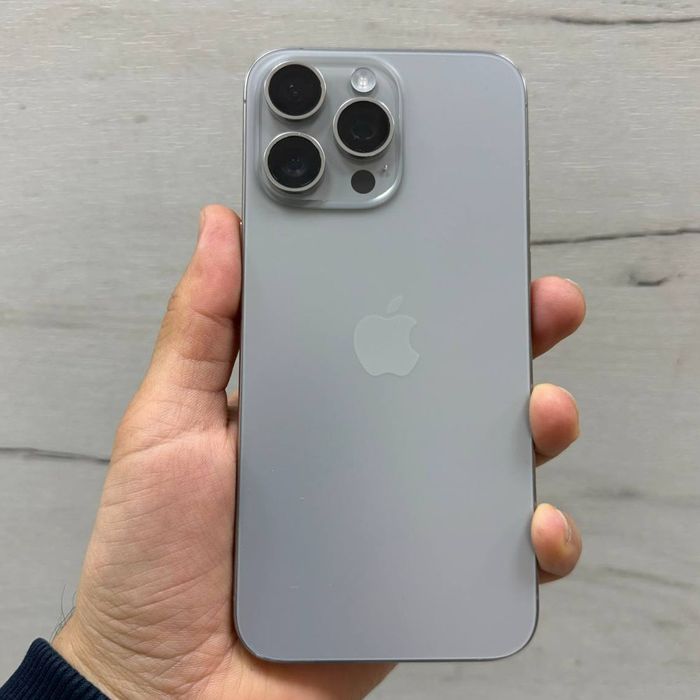 Iphone 15 pro Max 256gb (e.sim)