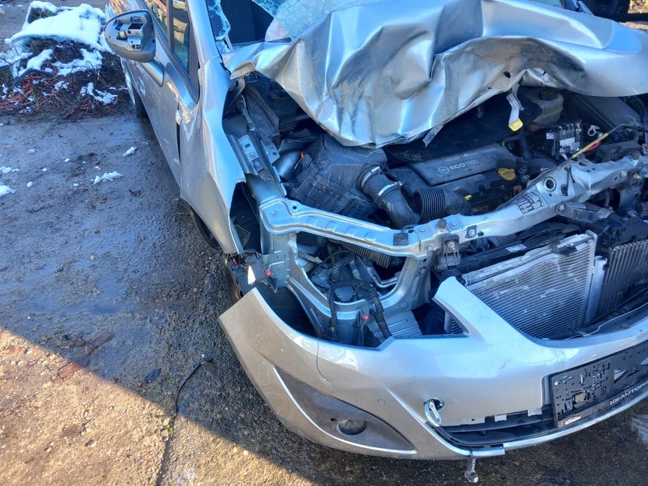 Опел Мерива 1.4 турбо 2011г кожа Теглич