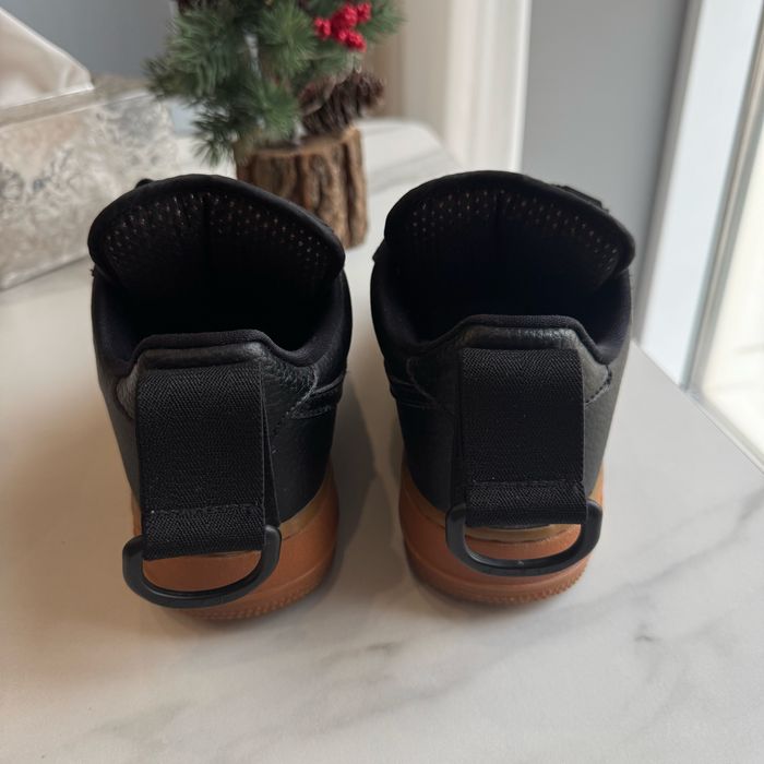 Кроссовки кожаные Nike