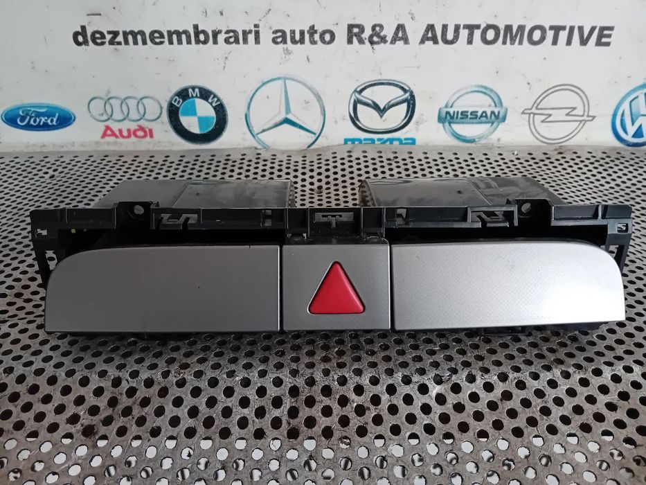 Sertar Bord Buton Avarii vw Passat B6 2006-2010 Motor BMP