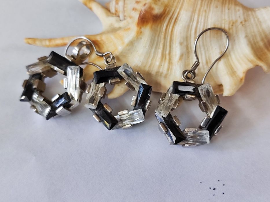 Сребърен комплект обеци и медальон 925