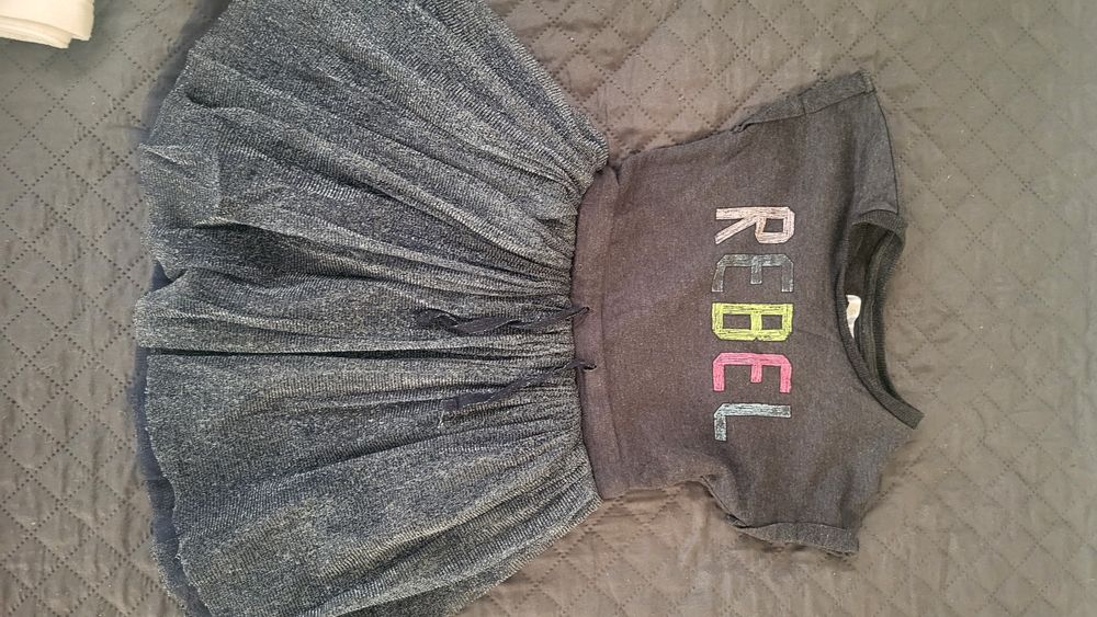 Дрешки за момиче