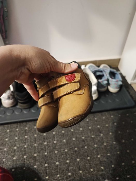 Pantofi baieti marimea 21