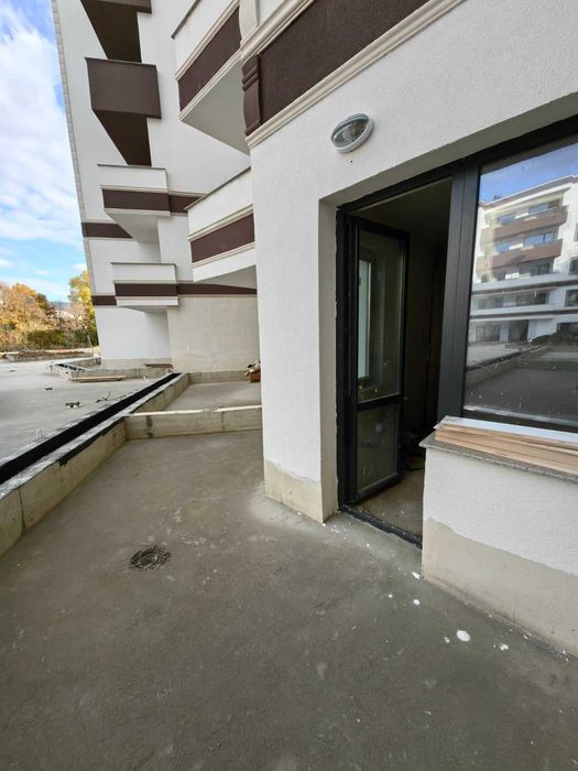 Продава се Едностаен апартамент в Перник, Изток - 45 кв.м за 1077 €/кв.м - Снимка #1