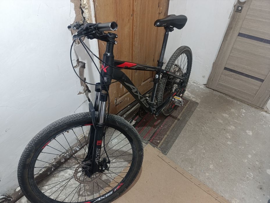 Велосипед AXIS              .