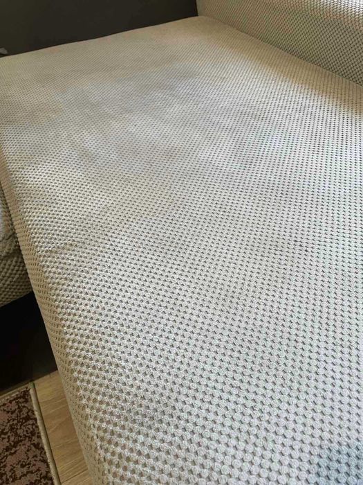 Разтегателен ъглов диван