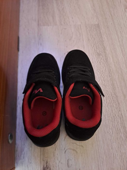 Adidasi copii vty