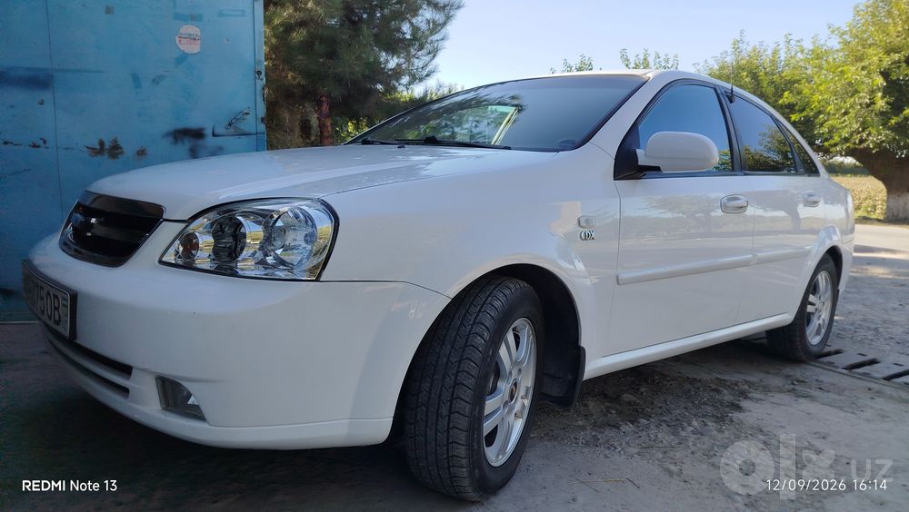 Lasitte 1.8 sotiladi