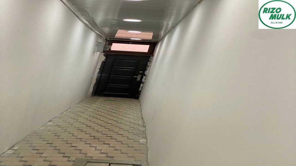 Шайхонтохур тумани Алока мавзесида шинамгина ховли сотилади. NR494/115