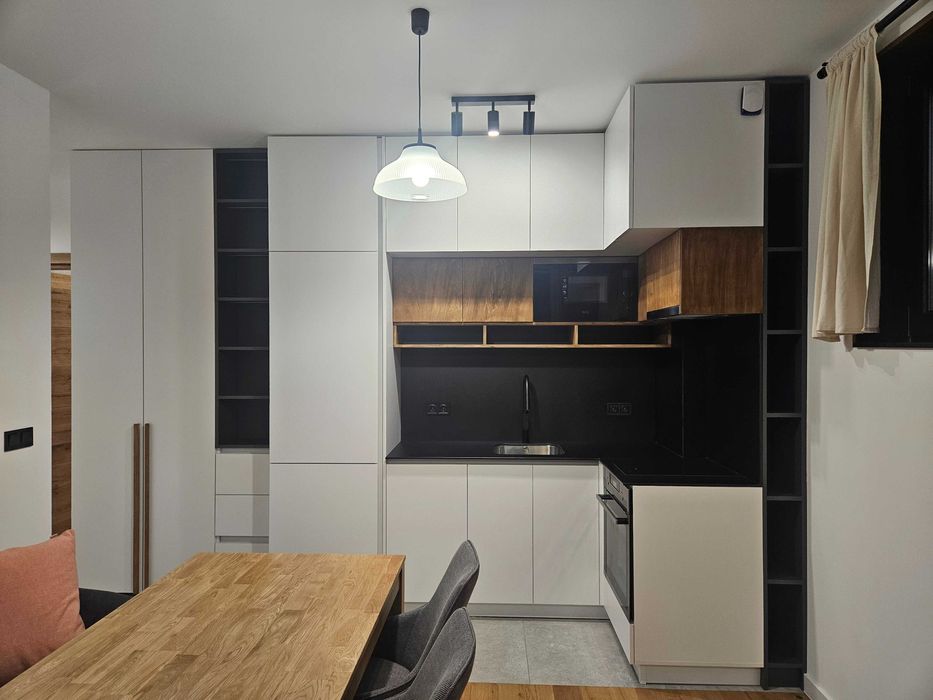 Дава се под наем Едностаен апартамент в София, Карпузица - 35 кв.м за 560 € - Снимка #2