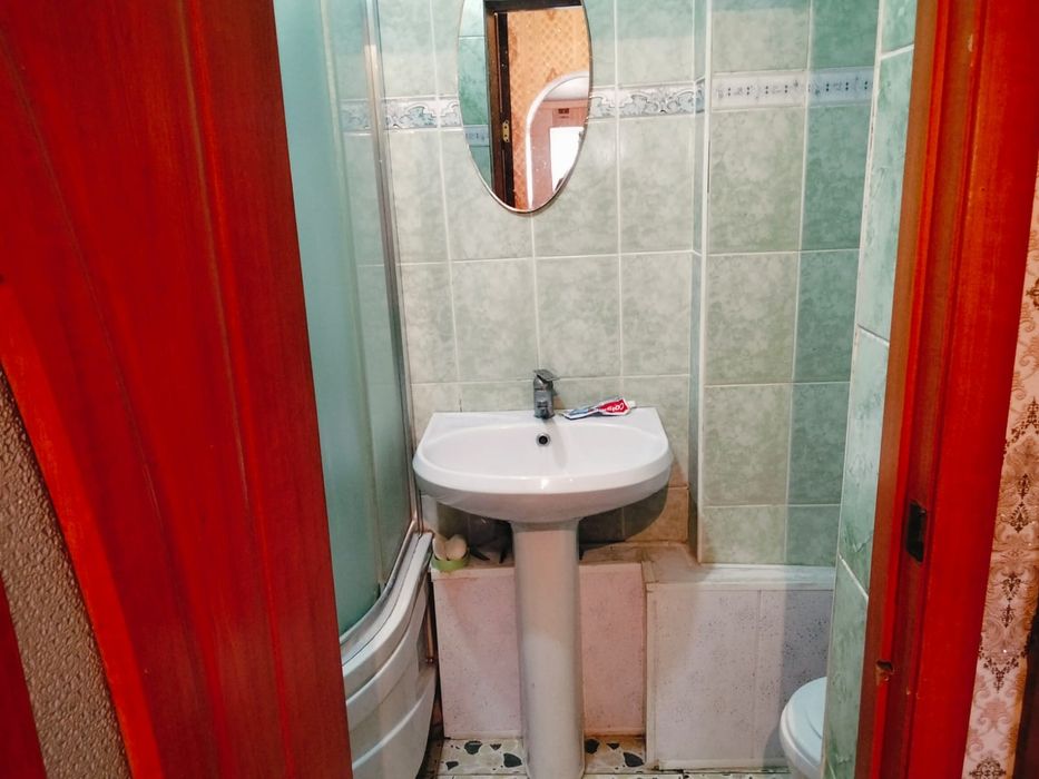 Продаю квартиру 7-44-45