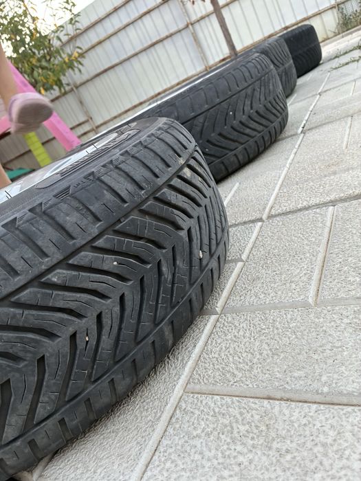 Jante cu anvelope all season bmw 195/55/16