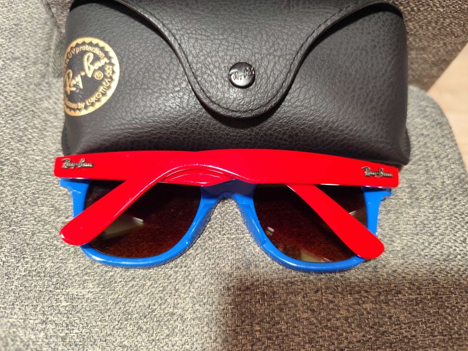 детски слънчеви очила на Ray Ban