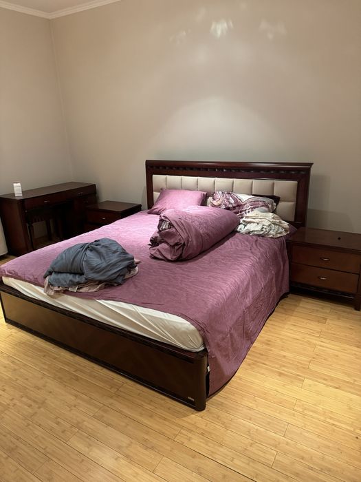 Мебель / шкафы / кровать