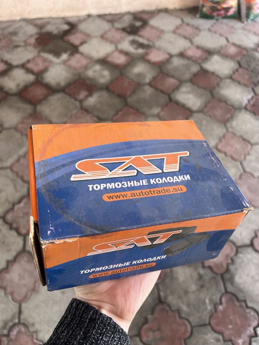Колодки передние на Volkswagen Polo