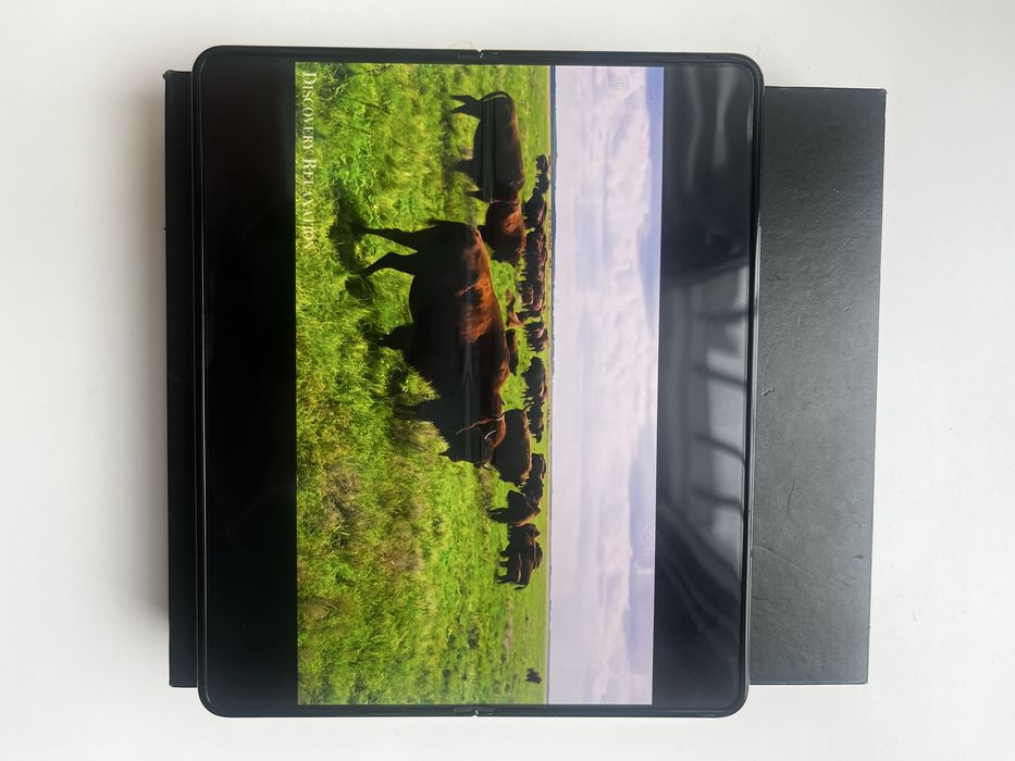 Продам Фолд 5 на 256 гб