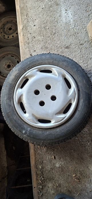 Комплект Гуми с джантите