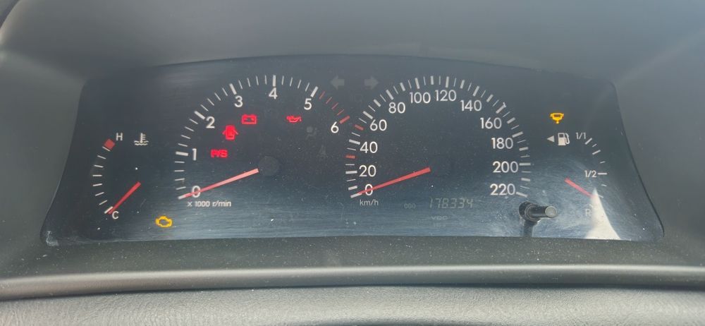 Тойота Корола Е12 2.0д 116кс на части Toyota Corolla E12 D4D na chasti