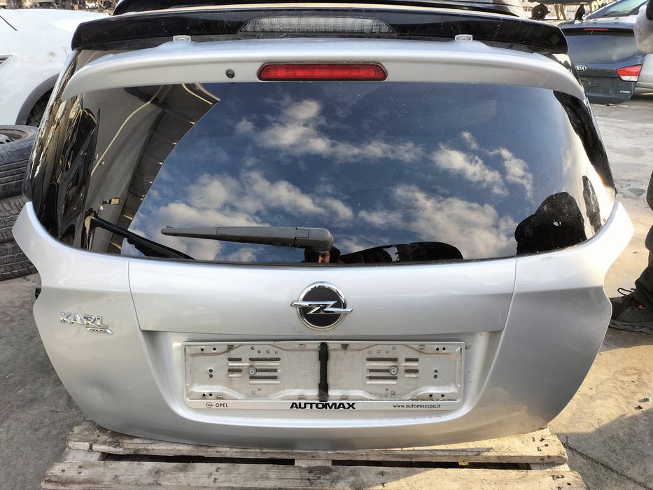 Врата багажник Opel Karl / Опел Карл 2019г.