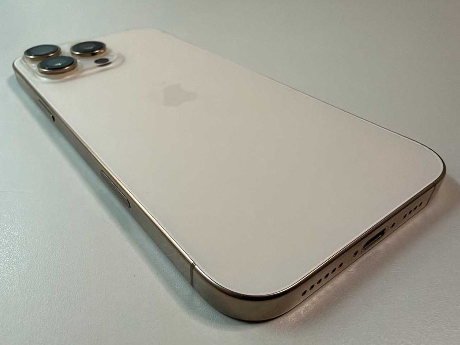  Apple / iPhone 16 Pro Max / 256 Gb / Desert Titanium