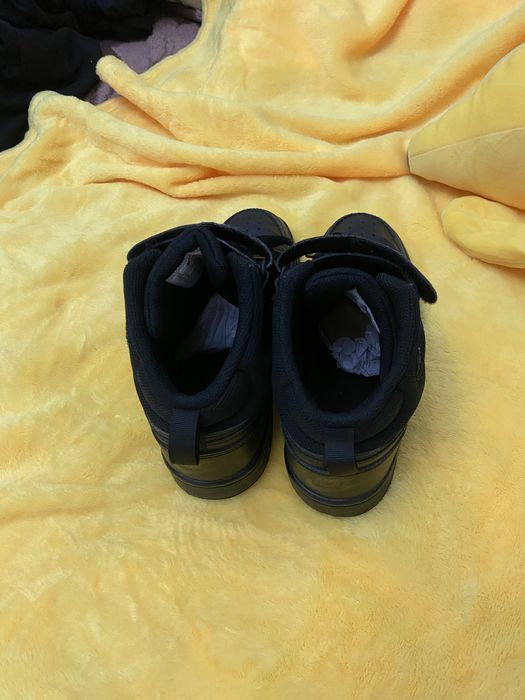 adidasi nike negrii