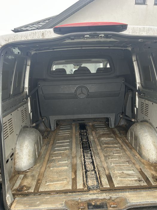 Mercedes Vito 111 CDI  autoutilitara 6 locuri