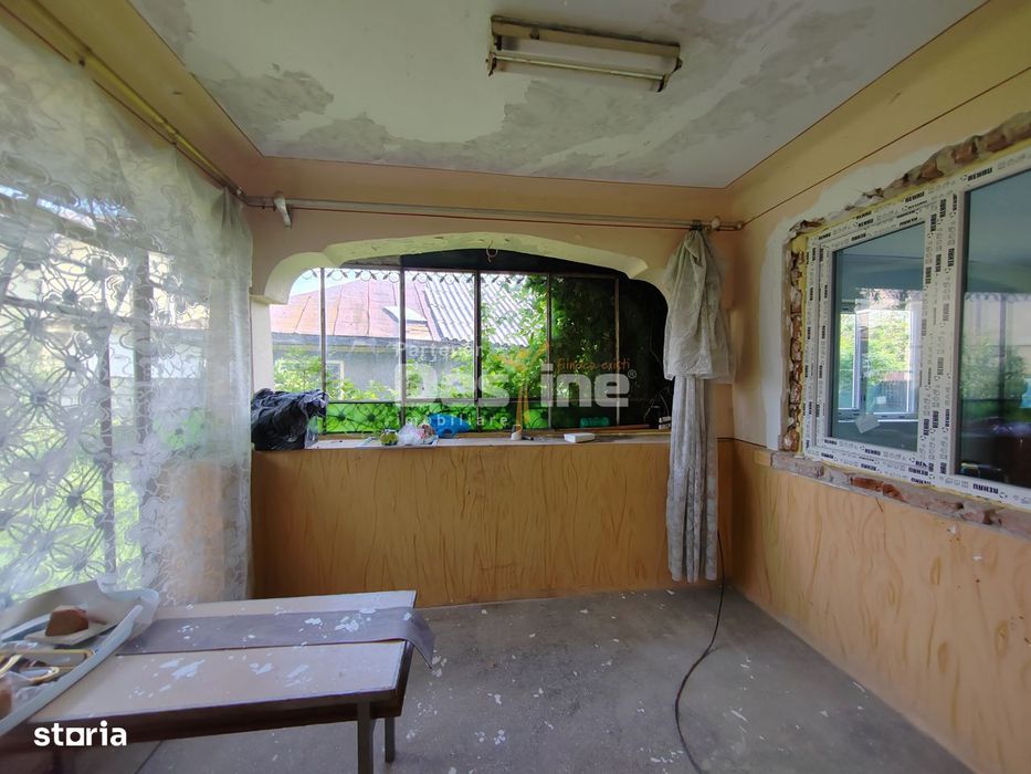 Casa cu teren generos in Darmanesti, DB– oportunitate pentru locuit/
