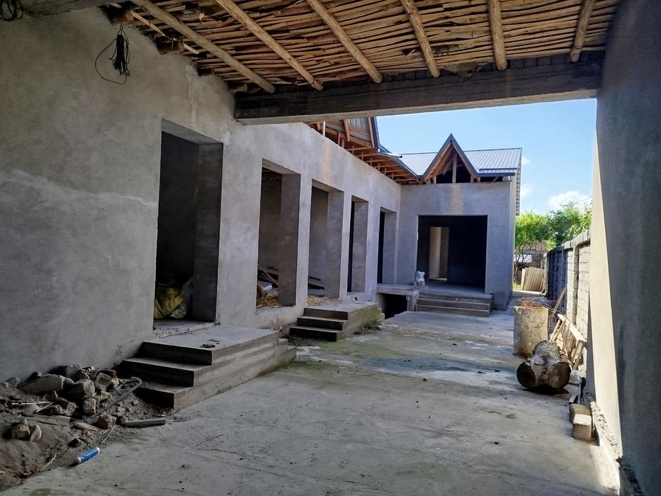 Арзон уй сотилади