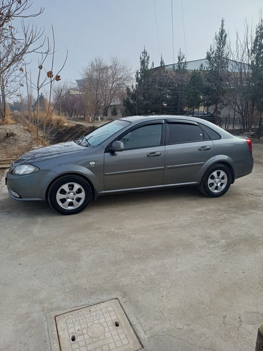 Шевролет ласетти