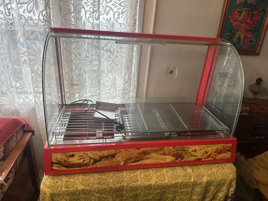 Vitrina calda electrica 3 niveluri