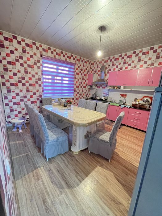 Продам 5-комнатный дом