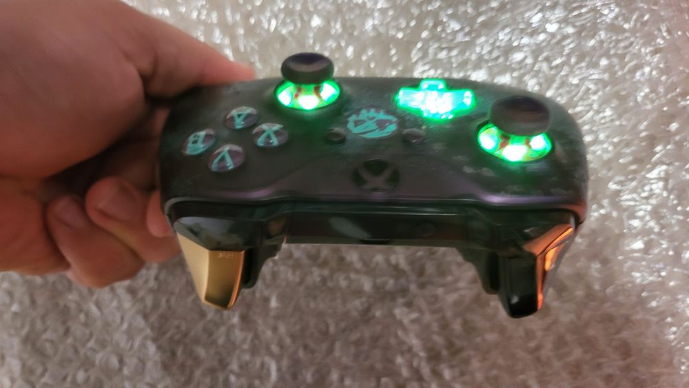 Контролер Xbox One Wireless Controller Sea of Thieves Limited Edition