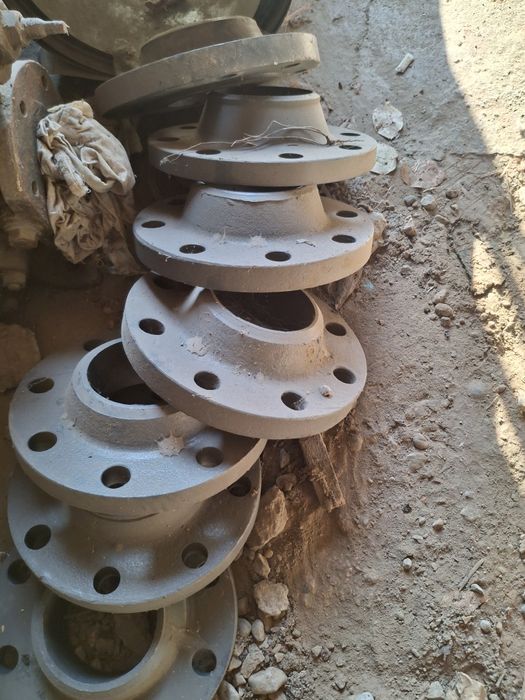 Продам фланцы стальные Ду80 Ру 25