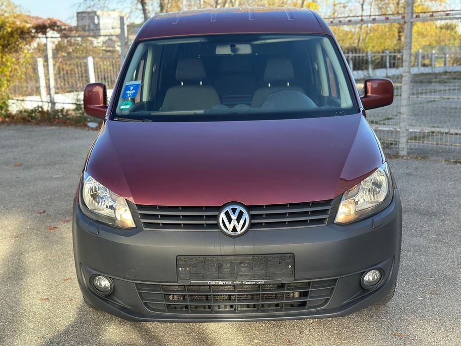 ## Vw Caddy 7 Locuri ##