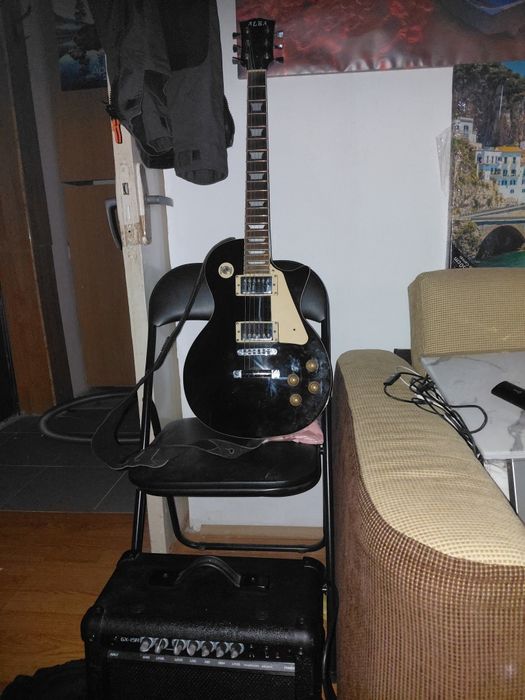 Chitara electrica cu amplificator si cablu