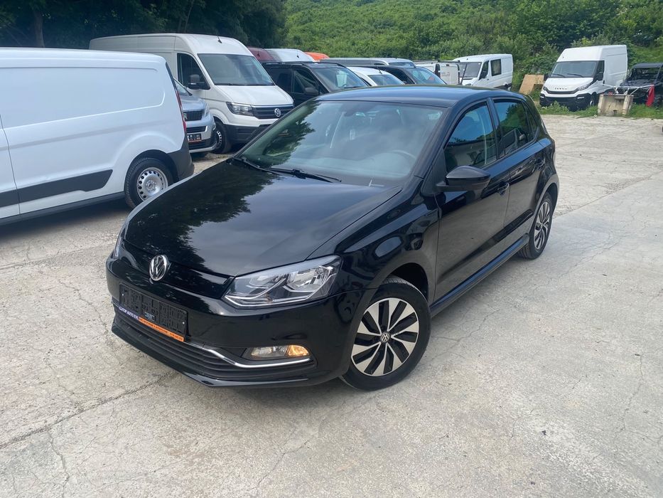 VOLKSWAGEN Polo 2016