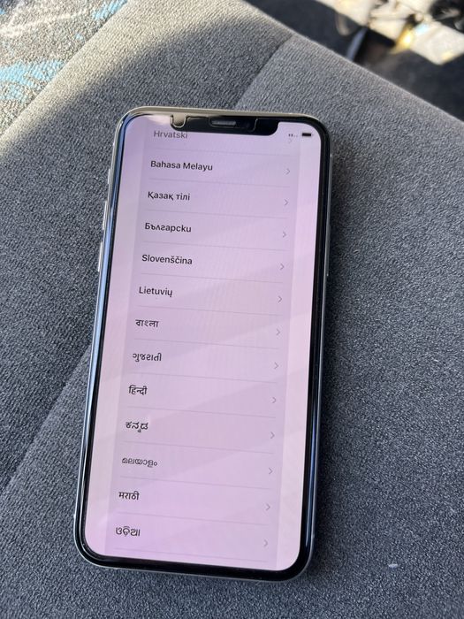 Продам айфон 11 про