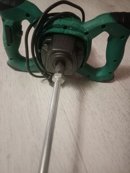 Миксер CROWN. Ручной профессиональный