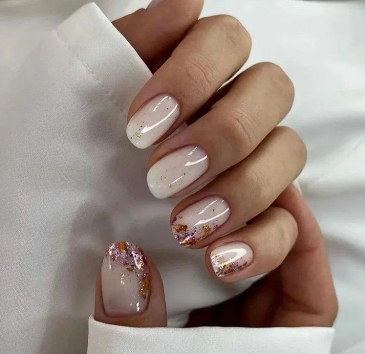 Наращивание ногтей 5000