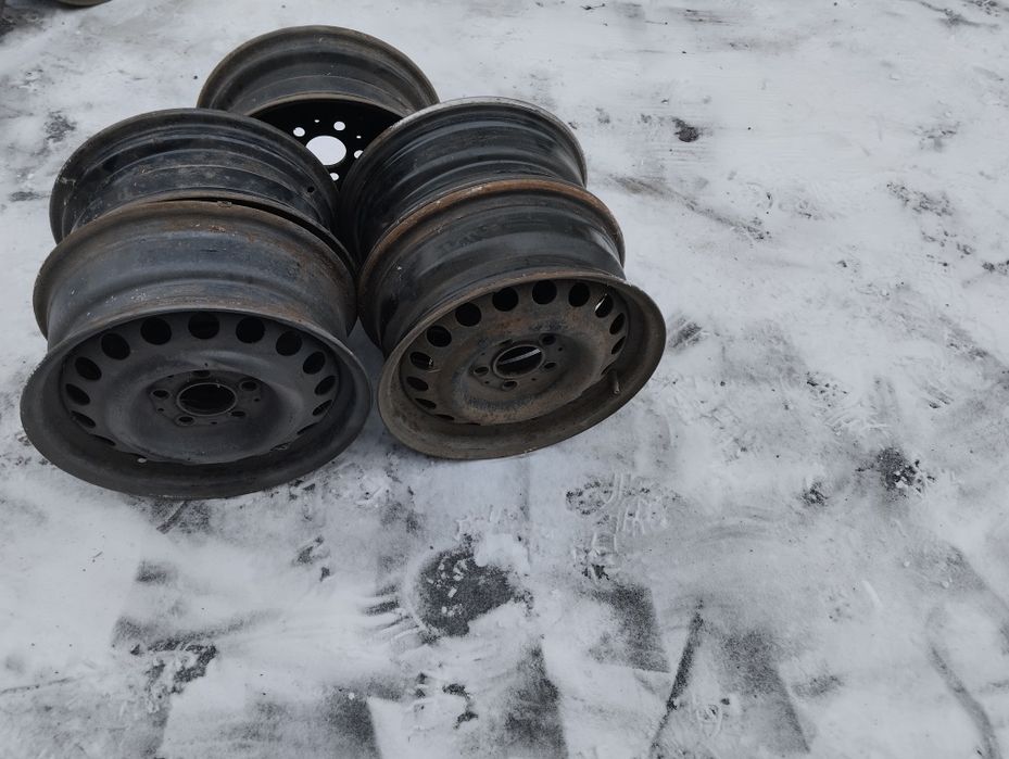 Диски р15 мерседес 190 продаются