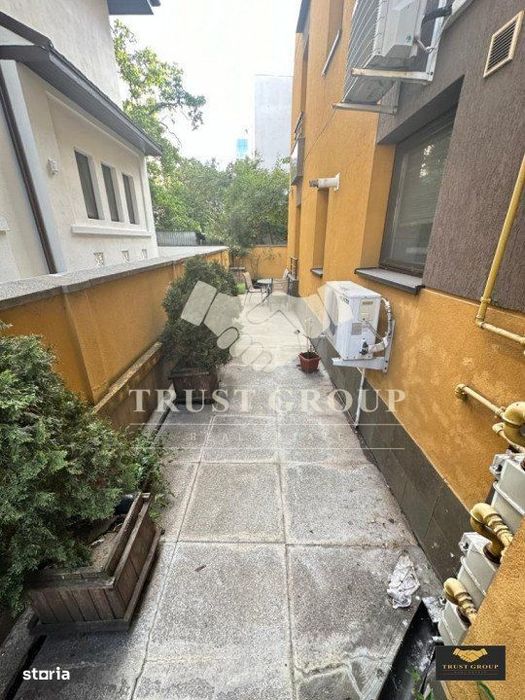 Apartament 3 camere+terasa-Primaverii | Loc de parcare