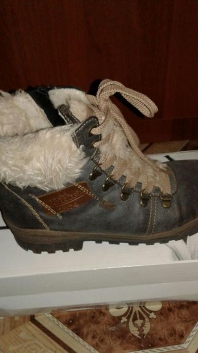 Зимние овчинные ботинки