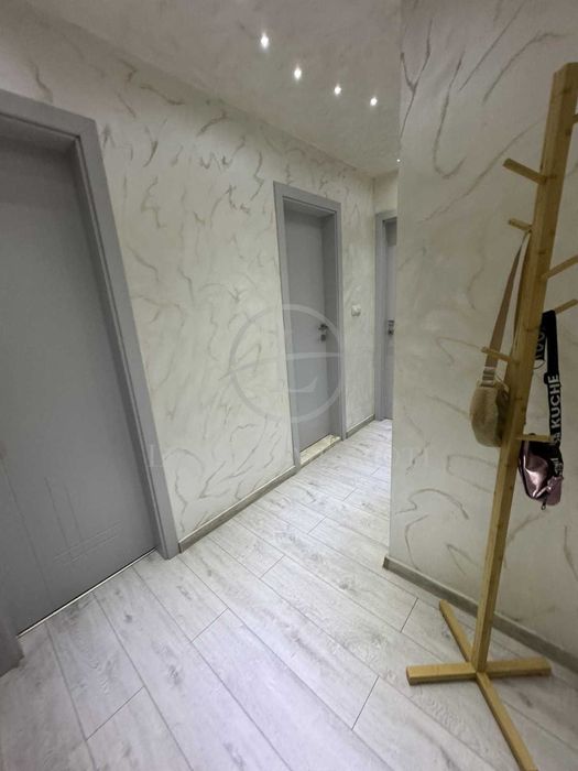 Продава се Тристаен апартамент в Пловдив, Център - 102 кв.м за 2442 €/кв.м - Снимка #7