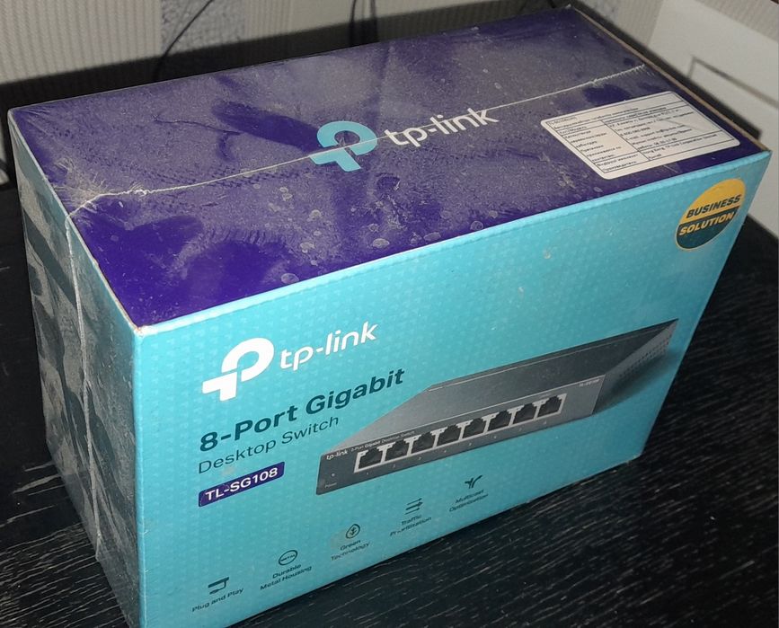Коммутатор TP-LINK 8 портовый