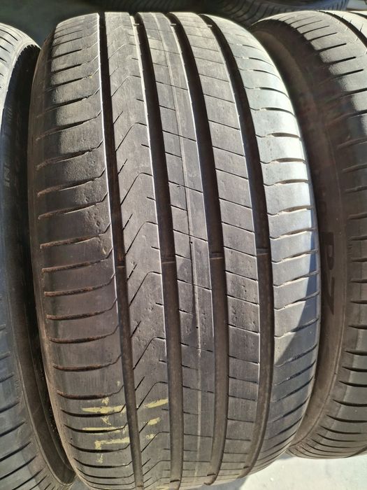 4 Anvelope de vară  255 40 r20 Pirelli